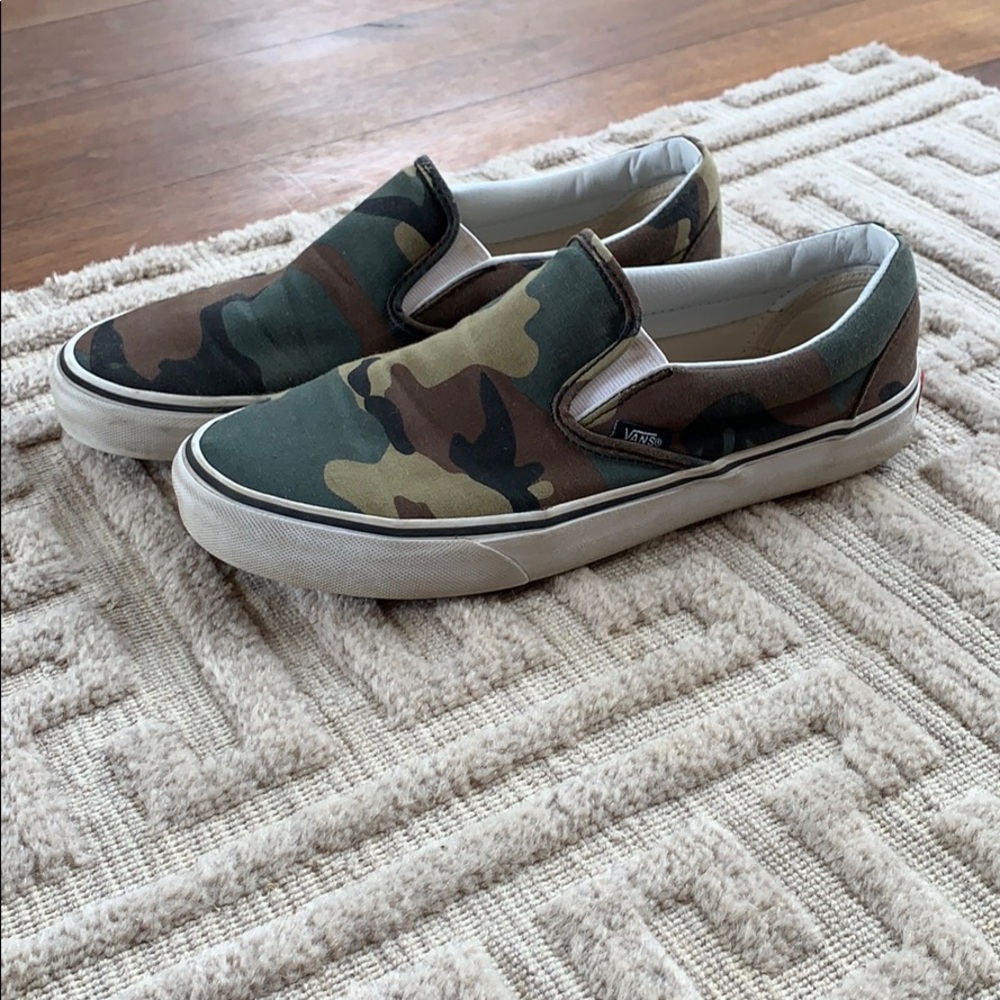 Camo Slip on Classic Vans